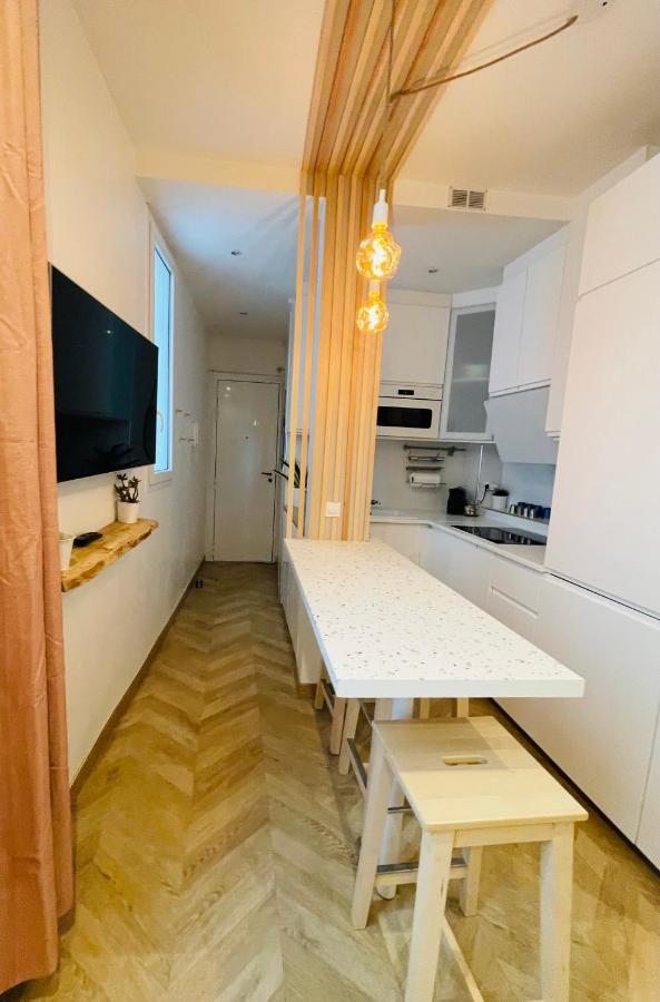 Apartmán Le Nid Douillet De Patricia Paříž Exteriér fotografie